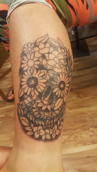 10 6 Tattoo & Piercing