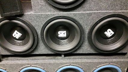 Y B Customs